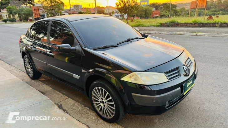 MÉGANE 1.6 Dynamique 16V