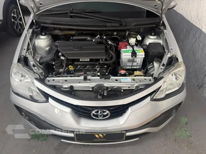 ETIOS 1.5 XLS Sedan 16V AUT.