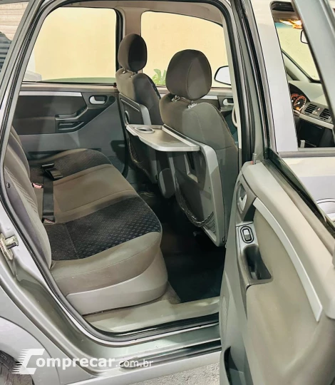 MERIVA 1.4 MPFI Maxx 8V