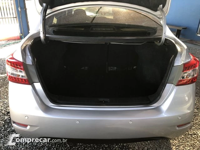 SENTRA - 2.0 SV 16V 4P AUTOMÁTICO