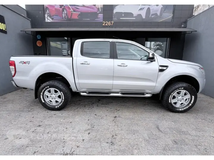 RANGER 3.2 XLT 4X4 CD 20V DIESEL 4P MANUAL