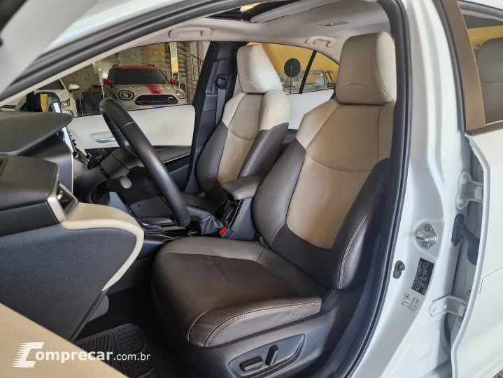 COROLLA 1.8 VVT-I Hybrid Altis Premium