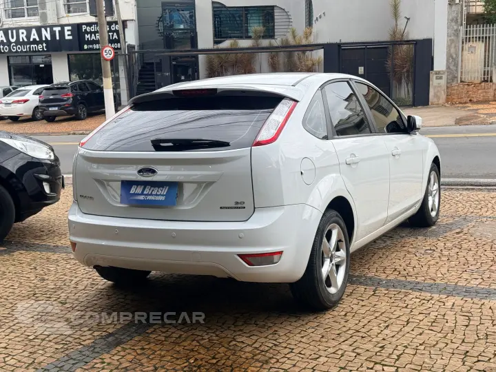 FOCUS 2.0 GLX 16V