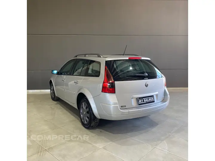 MEGANE 1.6 DYNAMIQUE GRAND TOUR 16V FLEX 4P MANUAL