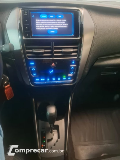 YARIS 1.5 16V Sedan XL Live