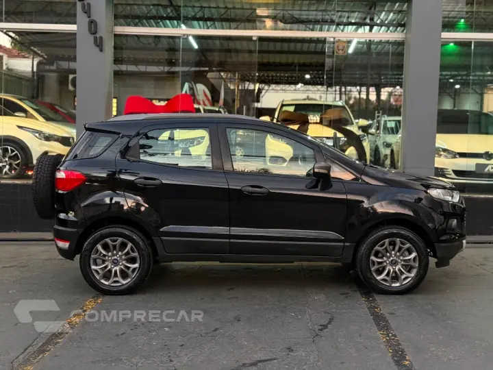 EcoSport FREESTYLE 1.6 16V Flex 5p