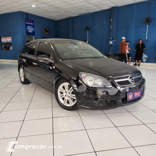 VECTRA 2.0 MPFI GT Hatch 8V