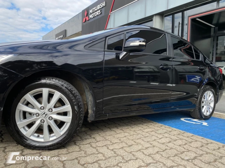 CIVIC 2.0 LXR 16V