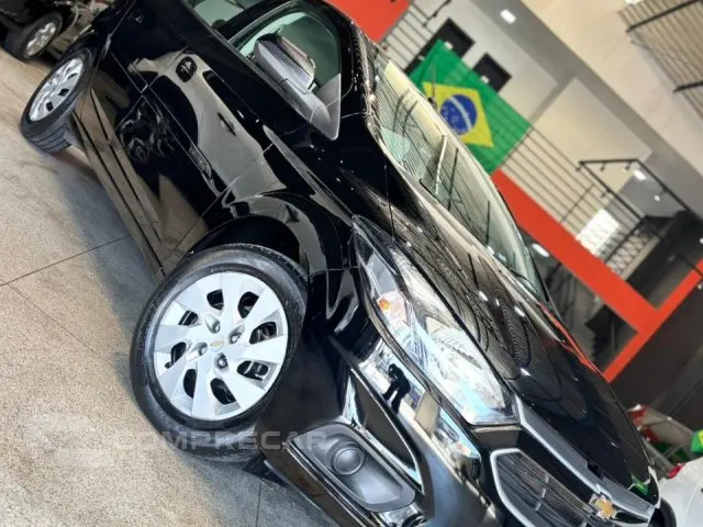 ONIX - 1.4 MPFI LT 8V 4P MANUAL