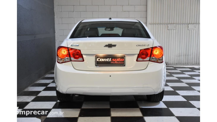 CRUZE SEDAN - 1.8 LT 16V 4P AUTOMÁTICO