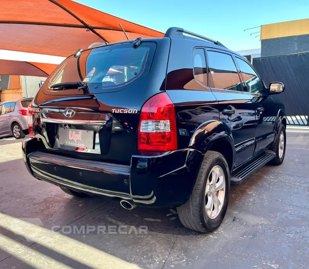 TUCSON 2.0 MPFI GL 2WD 16V