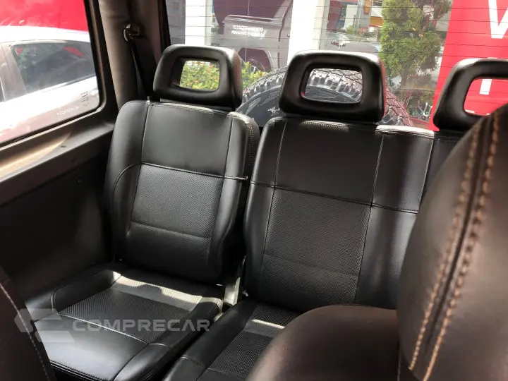 T4 3.0 Teto Rígido 16V Turbo Eletronic Diesel 2P Manual