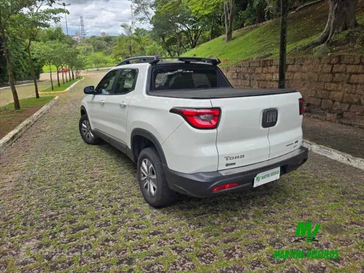 TORO 1.8 16V EVO Freedom AT6