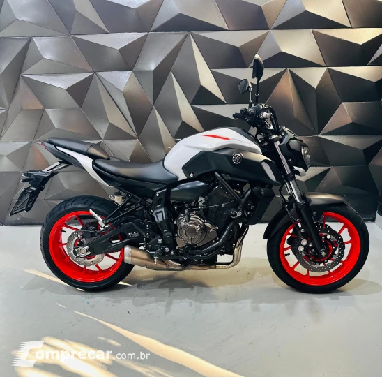 mt07 abs