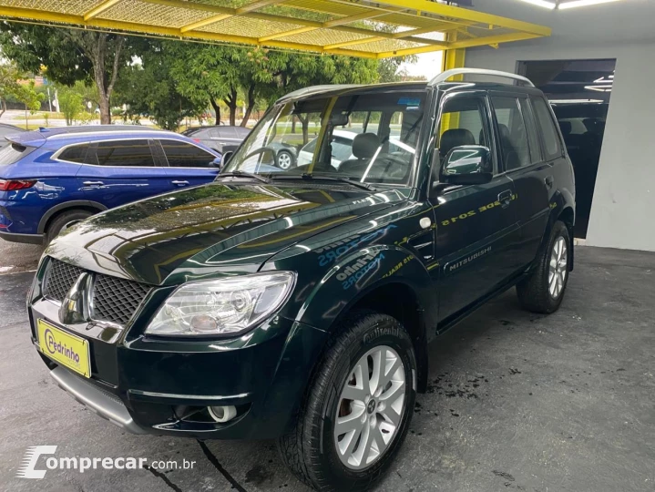 Pajero TR4 2.0 16V 4P 4X4 AUTOMÁTICO