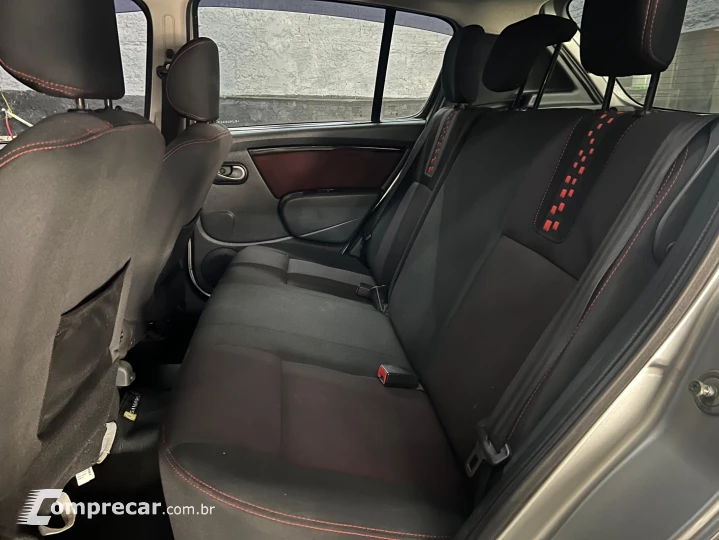 SANDERO 1.6 STEPWAY 16V FLEX 4P AUTOMÁTICO