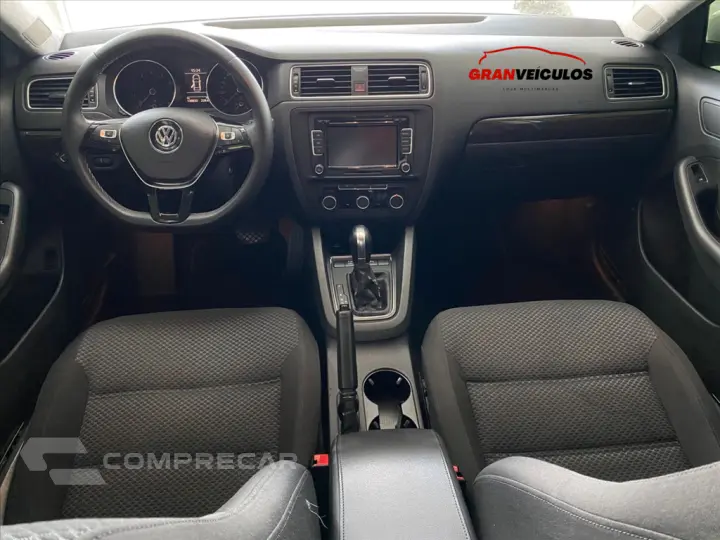 JETTA 2.0 COMFORTLINE FLEX 4P TIPTRONIC