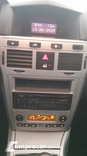 Vectra Sedan 2.0 4P ELEGANCE