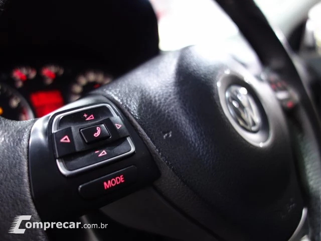 POLO - 1.6 MI 8V 4P MANUAL