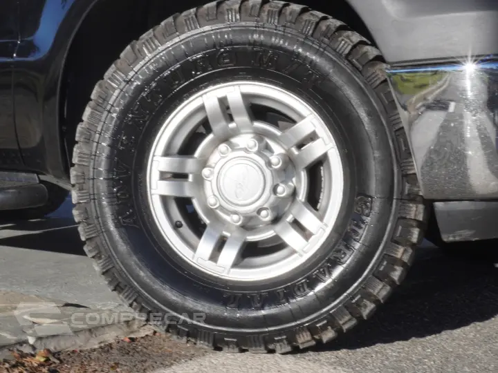 F-250 3.9 XLT 4X2 CS DIESEL 2P MANUAL
