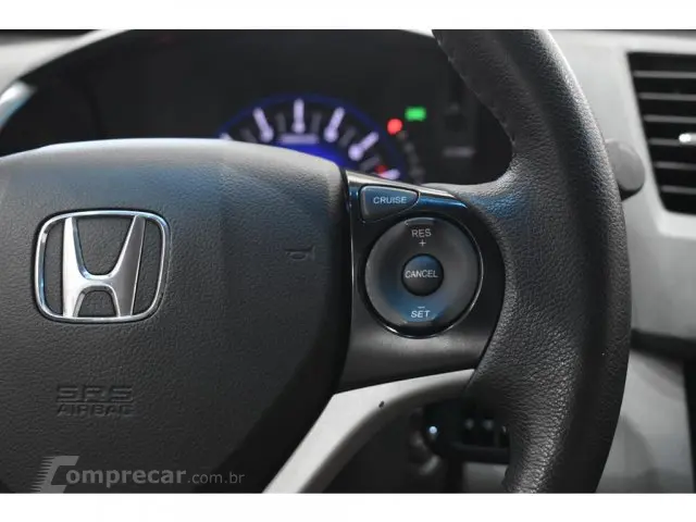 CIVIC - 1.8 LXS 16V 4P AUTOMÁTICO