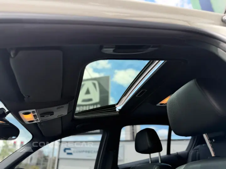 130I 3.0 Sport Hatch 24V Gasolina 4P Automático