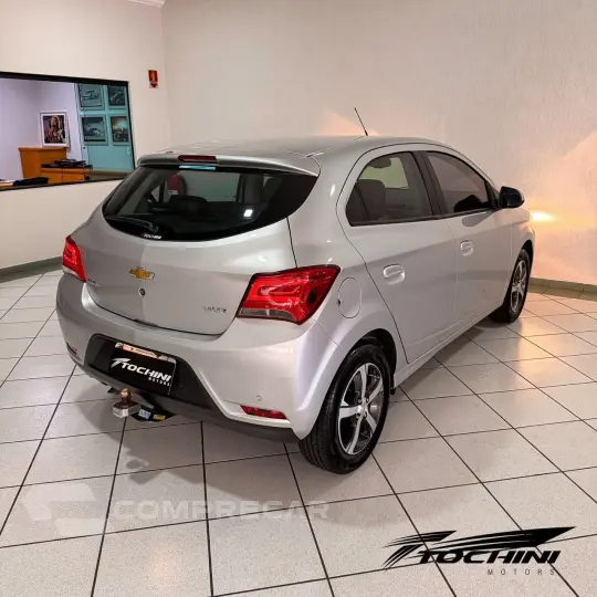 Onix Hatch 1.4 4P FLEX LTZ