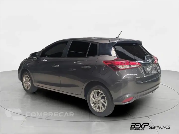 YARIS 1.5 16V XS