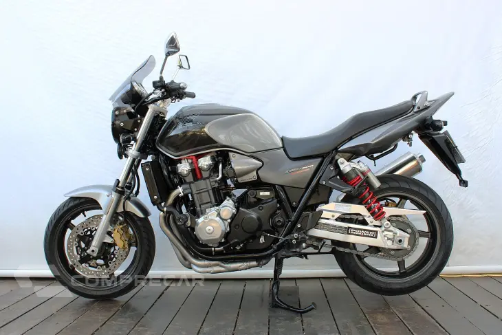 HONDA CB 1300 F SUPER FOUR