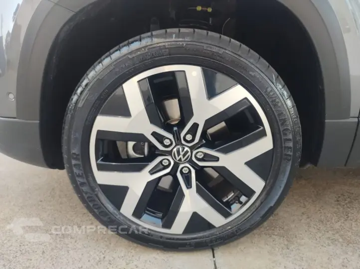 TAOS Highline 1.4 250 TSI Flex Aut.