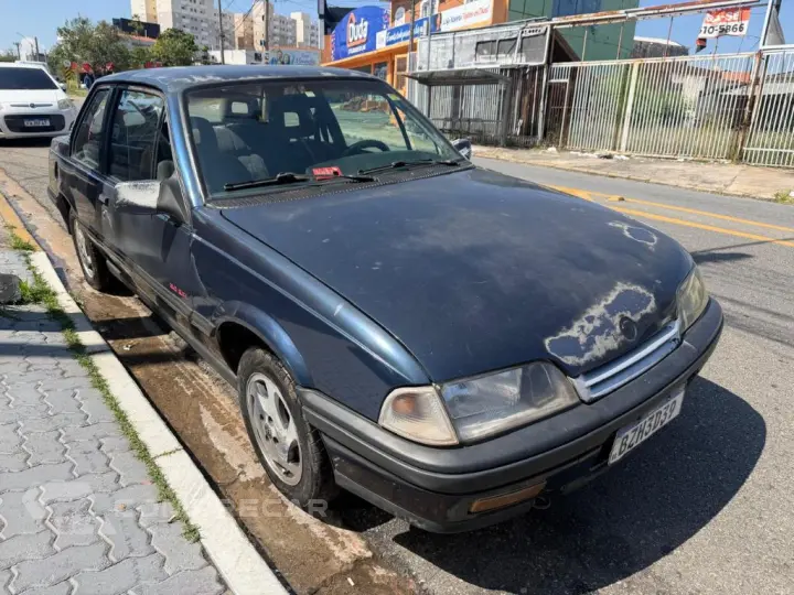 Monza GLS/ Hi-Tech 2.0 EFI 2p e 4p