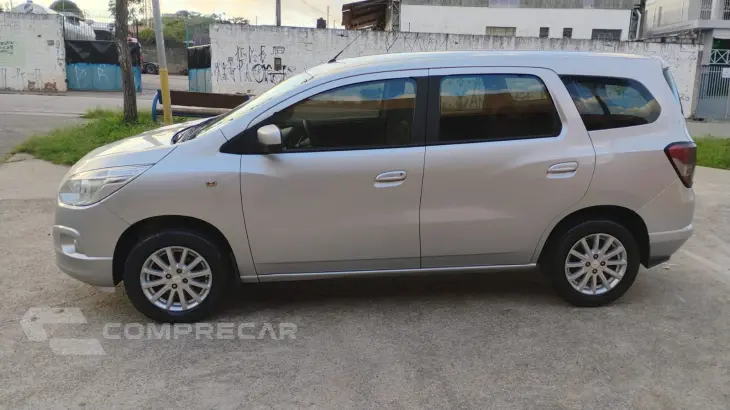 Spin 1.8 LT completo automático