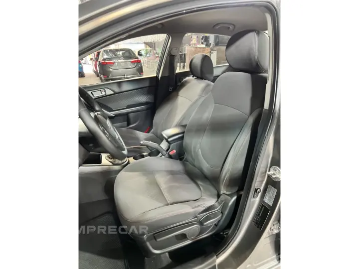 CERATO 1.6 E.213 SEDAN 16V GASOLINA 4P MANUAL