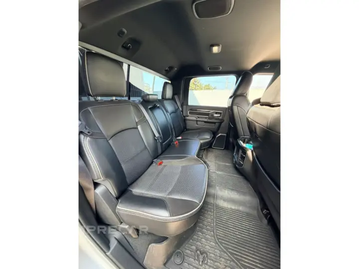 3500 6.7 I6 TURBO DIESEL LARAMIE NIGHT EDITION CD 4X4  AUTOM