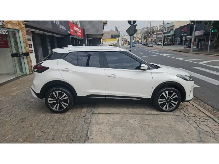 KICKS 1.6 16V FLEXSTART ADVANCE XTRONIC