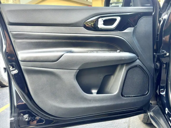 COMPASS 1.3 T270 TURBO FLEX LIMITED AT6