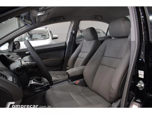 CIVIC - 1.8 LXS 16V 4P MANUAL