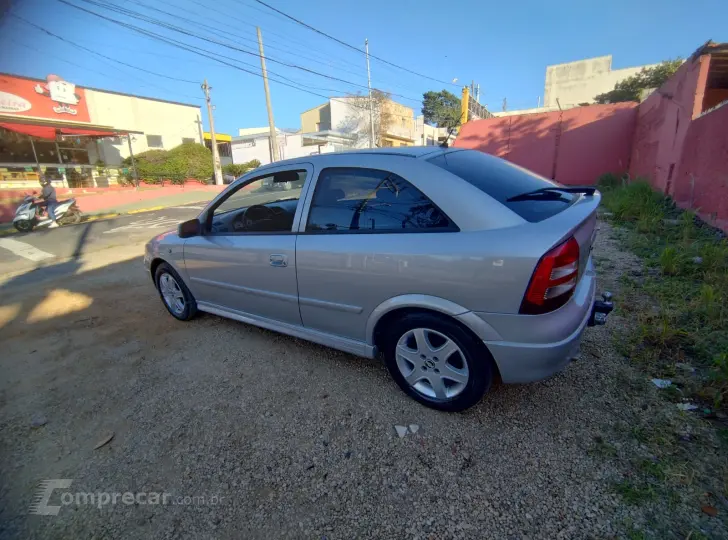 ASTRA 2.0 MPFI Sunny 8V