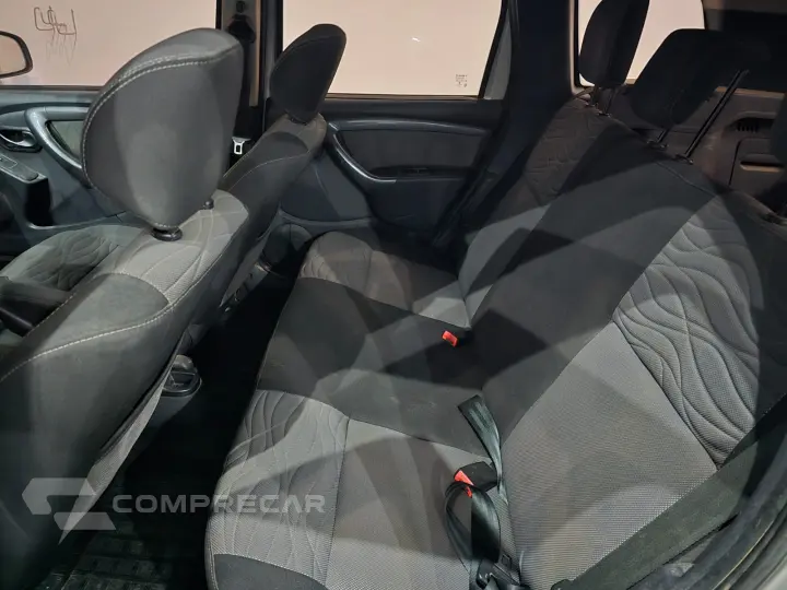 DUSTER 2.0 Dynamique Plus 4X4 16V