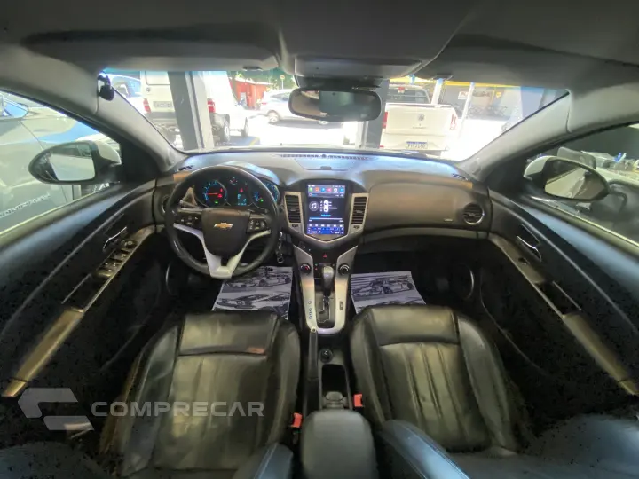 Cruze LT automático