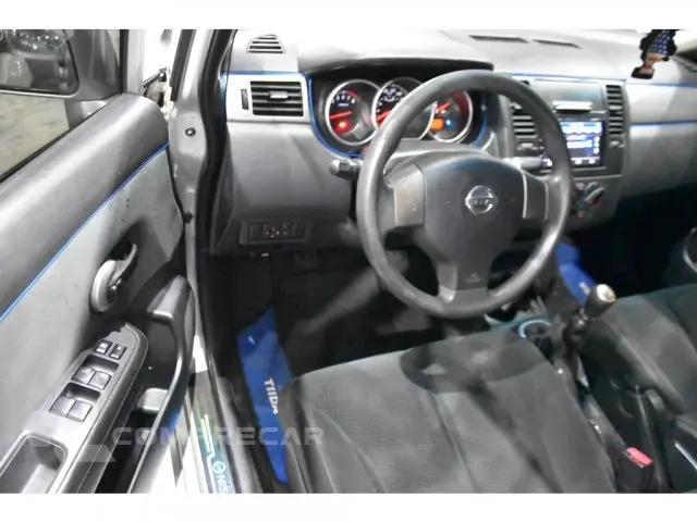 TIIDA - 1.8 SEDAN 16V 4P MANUAL