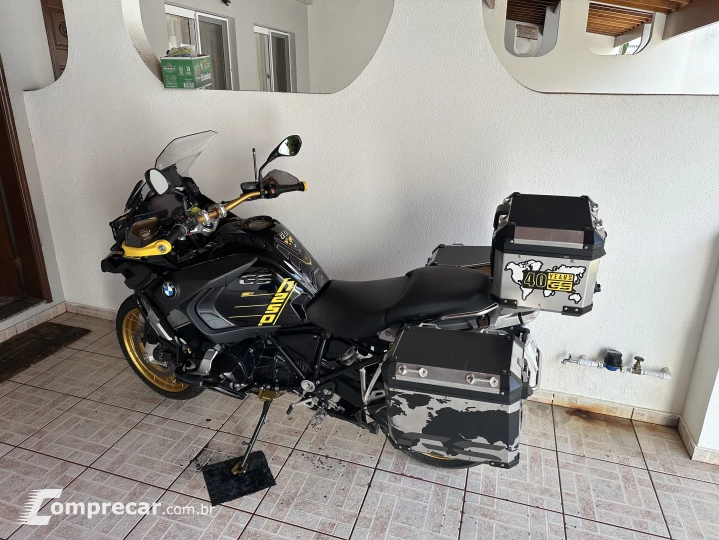 E 1250 Adventure Premium