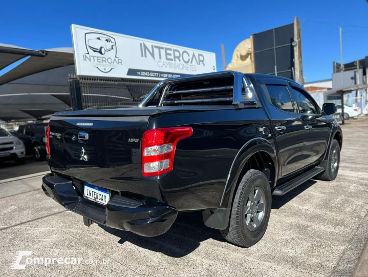 L200 TRITON 2.4 16V Turbo Sport HPE CD 4X4