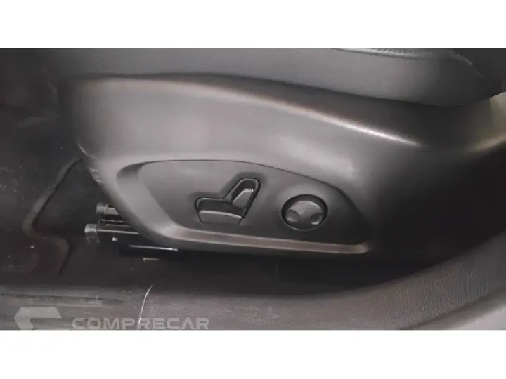 COMPASS 1.3 T270 TURBO FLEX LIMITED AT6