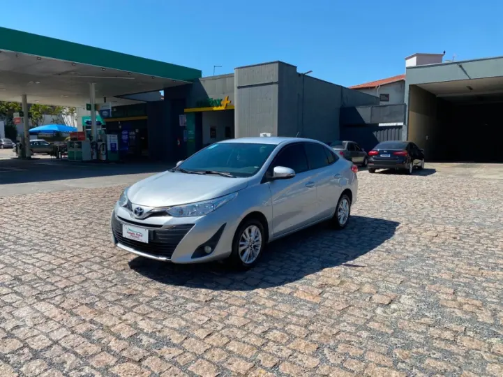YARIS 1.5 16V Sedan XL Multidrive