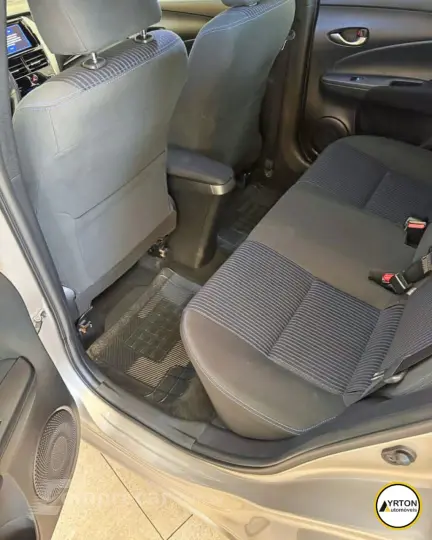 Yaris Hatch 1.5 16V 4P FLEX XL PLUS CONNECT MULTIDRIVE AUTOM