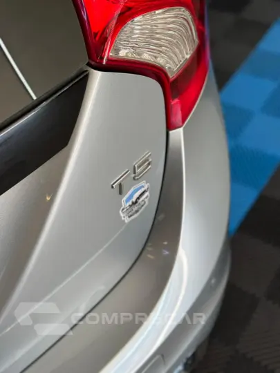 V60 2.0 T5 R Design Turbo