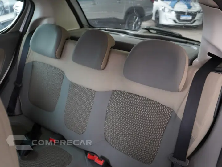 PALIO 1.6 MPI ESSENCE 16V FLEX 4P AUTOMÁTICO
