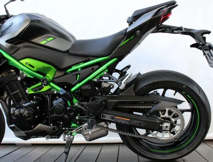 KAWASAKI Z900