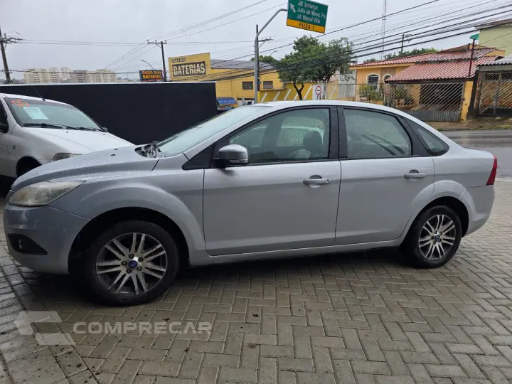 FOCUS 2.0 GLX Sedan 16V